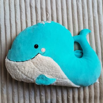 Rácsvédő fejvédő - bálna, plüss-sherpa